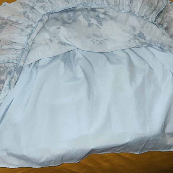 AE Light Blue tie dye, Tie front spaghetti strap dress with pockets. Size XL. - Picture 11 of 12